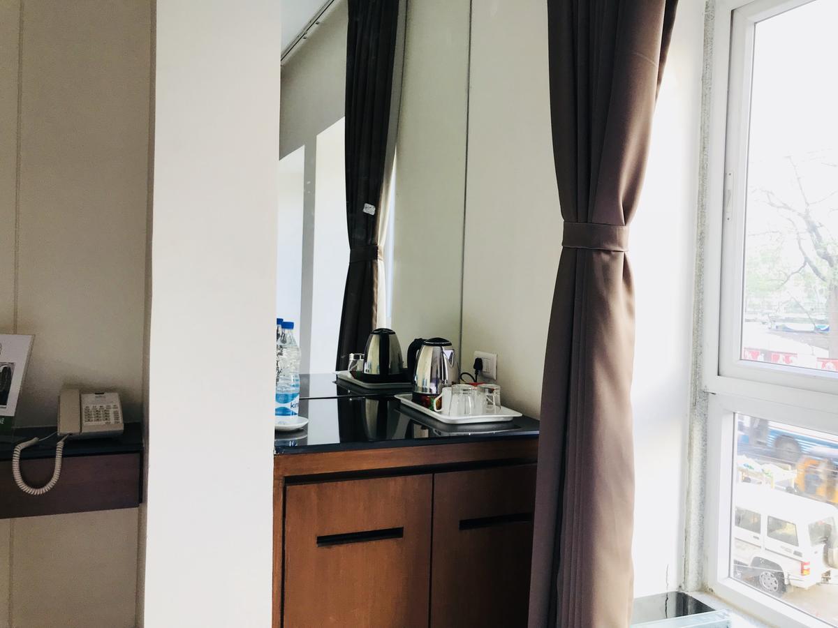 Sitaram Inn Bhadrāchalam Exteriör bild